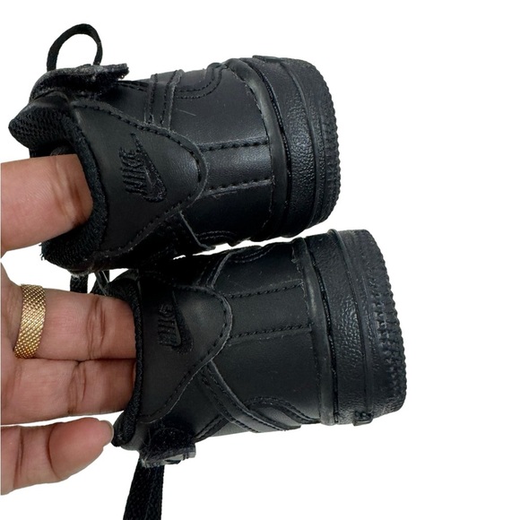 Nike Baby Air Force 1 size 4 C - Picture 3 of 6